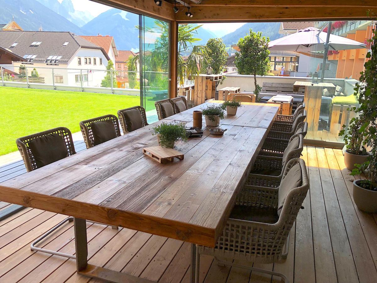 Aparthotel Kroesbacher Fulpmes Exterior foto